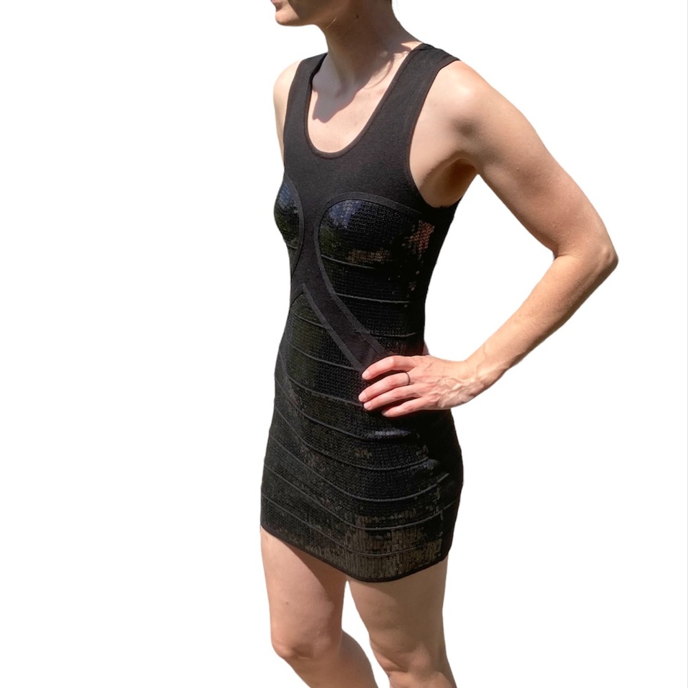 Forever 21 Bodycon Black Sequin Dress Mini Cut-Out Back Stretch Medium